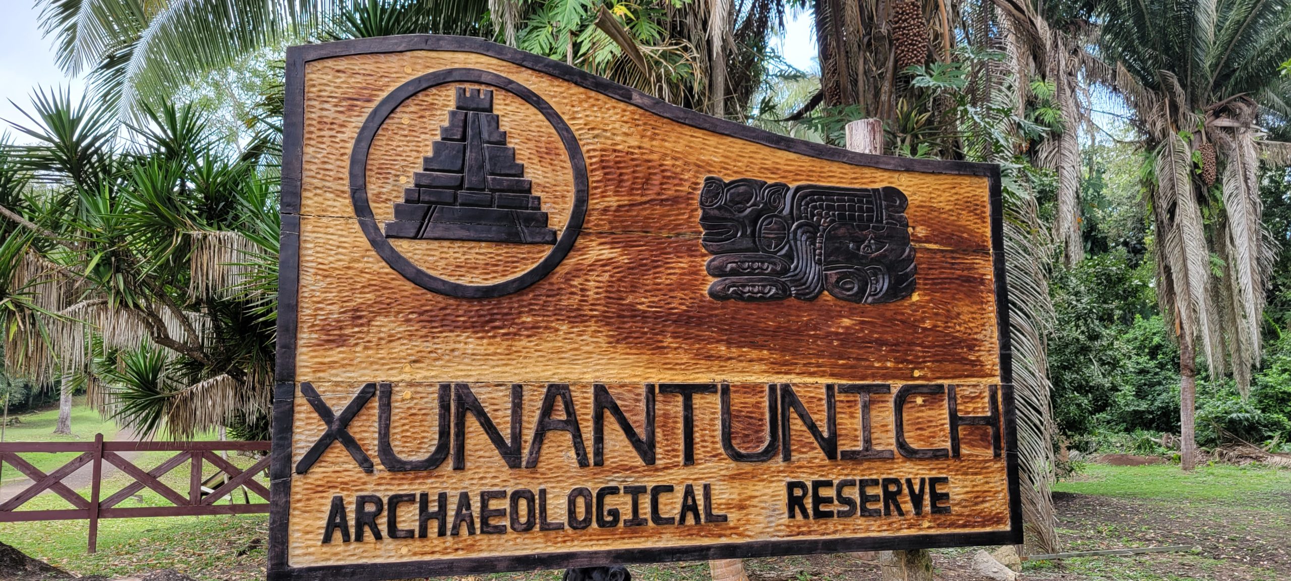 Xunantunich Sign